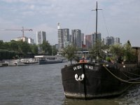 2G5A5046
